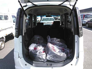 NISSAN ROOX 2010