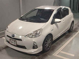 TOYOTA AQUA 2014