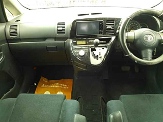 TOYOTA WISH 2009