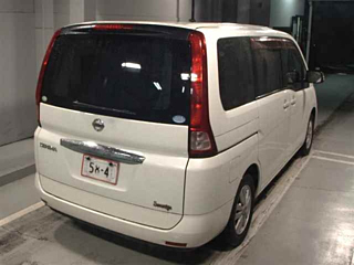 NISSAN SERENA 2010