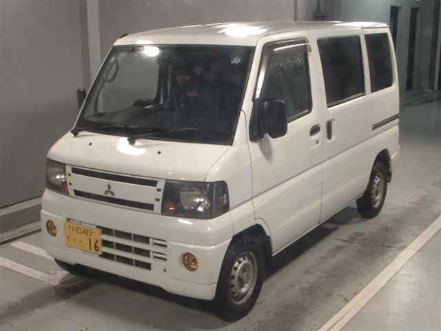 MITSUBISHI MINICAB VAN 2010