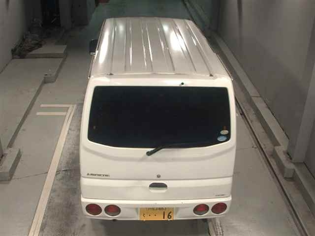 MITSUBISHI MINICAB VAN 2010