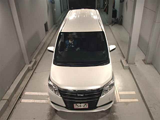 TOYOTA NOAH 2014