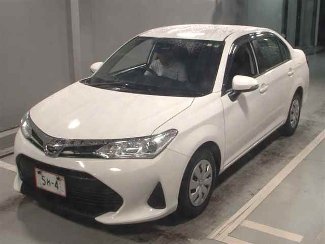 TOYOTA COROLLA AXIO 2018