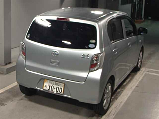DAIHATSU MIRA E S 2015