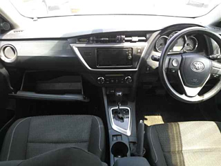 TOYOTA AURIS 2013