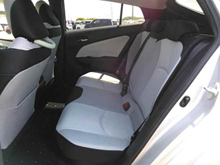 TOYOTA PRIUS 2016