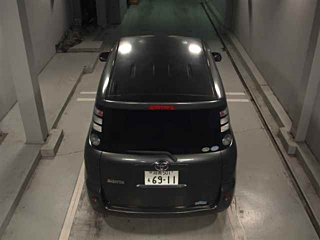 TOYOTA SIENTA 2009
