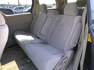 TOYOTA ALPHARD 2013