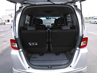 HONDA FREED 2015