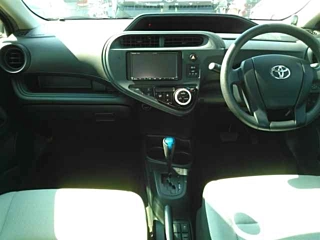 TOYOTA AQUA 2020