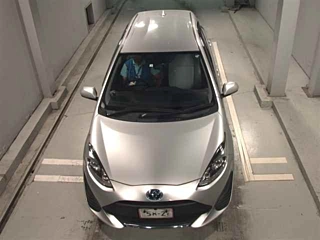 TOYOTA AQUA 2020