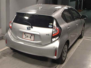 TOYOTA AQUA 2020