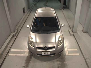 TOYOTA VITZ 2010
