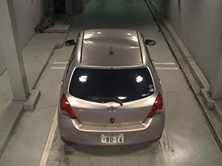 TOYOTA VITZ 2010