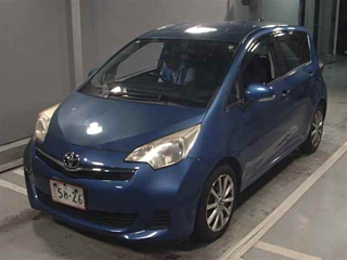 TOYOTA RACTIS 2013