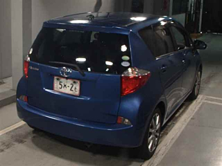 TOYOTA RACTIS 2013