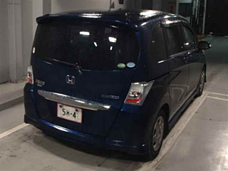 HONDA FREED 2013
