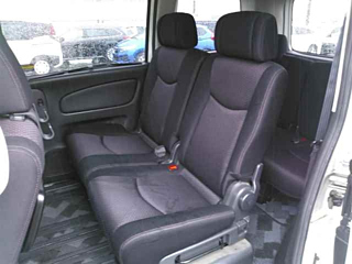 NISSAN SERENA 2012