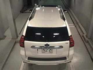 TOYOTA LAND CRUISER PRADO 2022