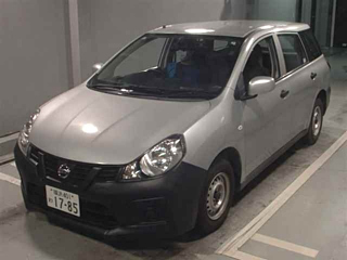 NISSAN AD 2021