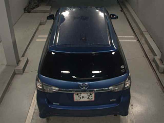 TOYOTA WISH 2012