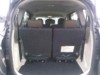 TOYOTA SIENTA 2016