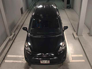 TOYOTA SIENTA 2016