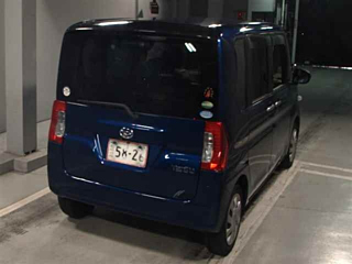 DAIHATSU TANTO 2018
