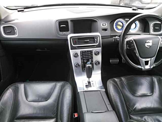 VOLVO V60 2012