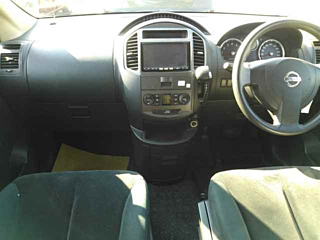 NISSAN LAFESTA 2010