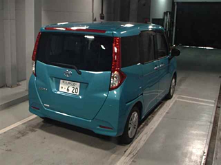 TOYOTA ROOMY 2023