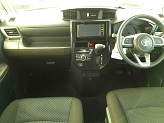 TOYOTA ROOMY 2023