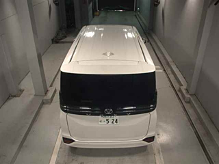 TOYOTA VOXY 2022