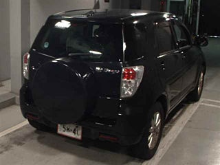 DAIHATSU BEGO 2011
