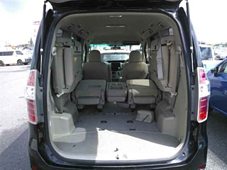 TOYOTA NOAH 2009