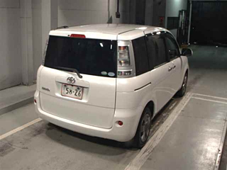 TOYOTA SIENTA 2012