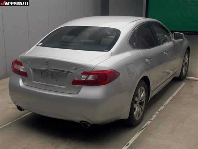 NISSAN FUGA 2014