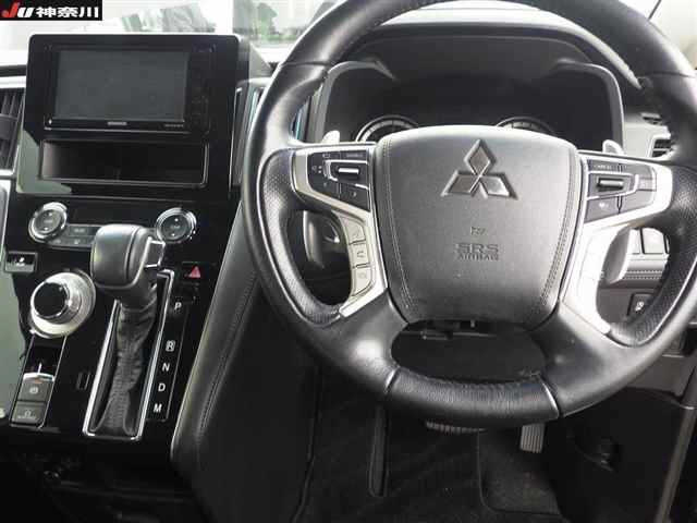 MITSUBISHI DELICA D5 2019