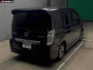HONDA STEP WAGON 2013