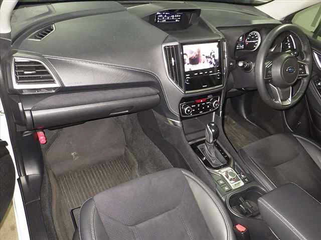 SUBARU FORESTER 2023