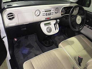 DAIHATSU MIRA 2011