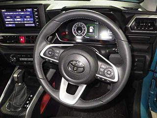TOYOTA RAIZE 2021