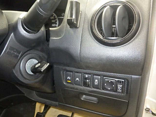 NISSAN AD 2020
