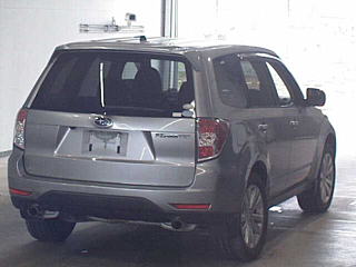 SUBARU FORESTER 2011