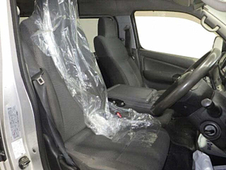 NISSAN CARAVAN VAN 2013
