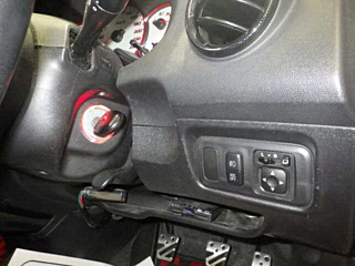 MITSUBISHI COLT 2010