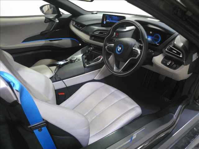 BMW I8 2015