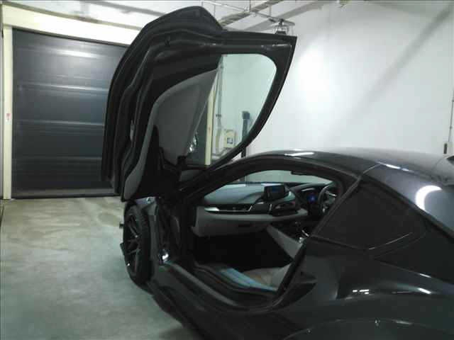 BMW I8 2015