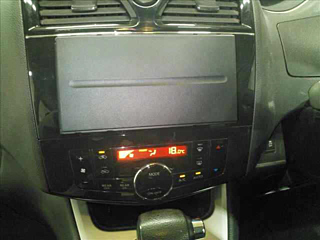 NISSAN SERENA 2012